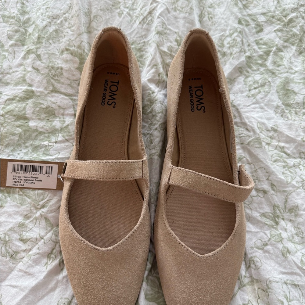 TOMS Women's Tan Mary Jane Flats
